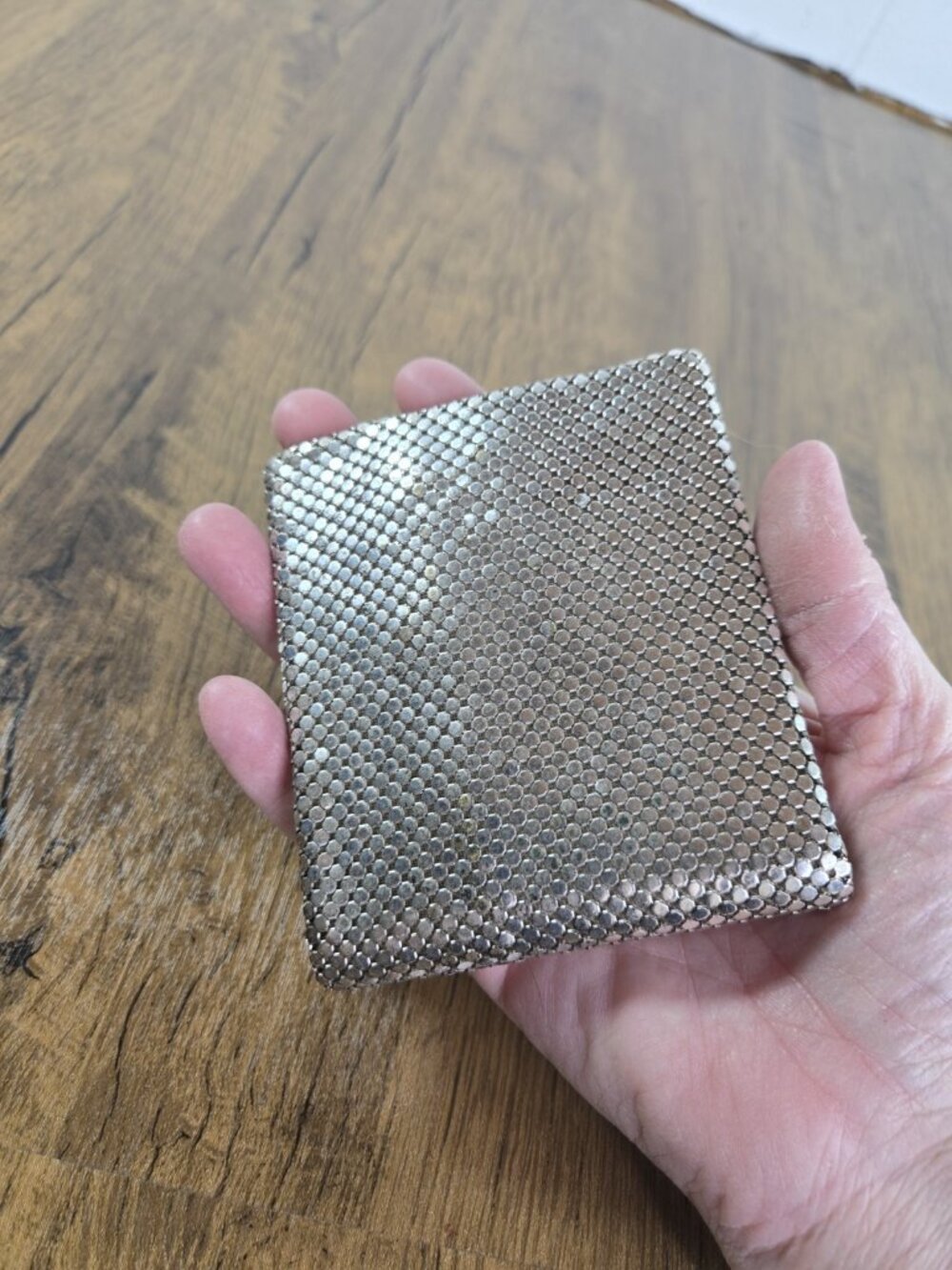 Vintage Whiting & Davis Silver Metal Mesh Wallet Billfold Coin Purse 70s 80s